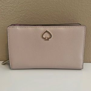 Kate spade medium wallet